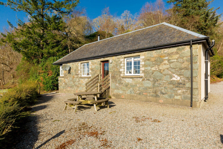 Quarry Cottage at Melfort Village